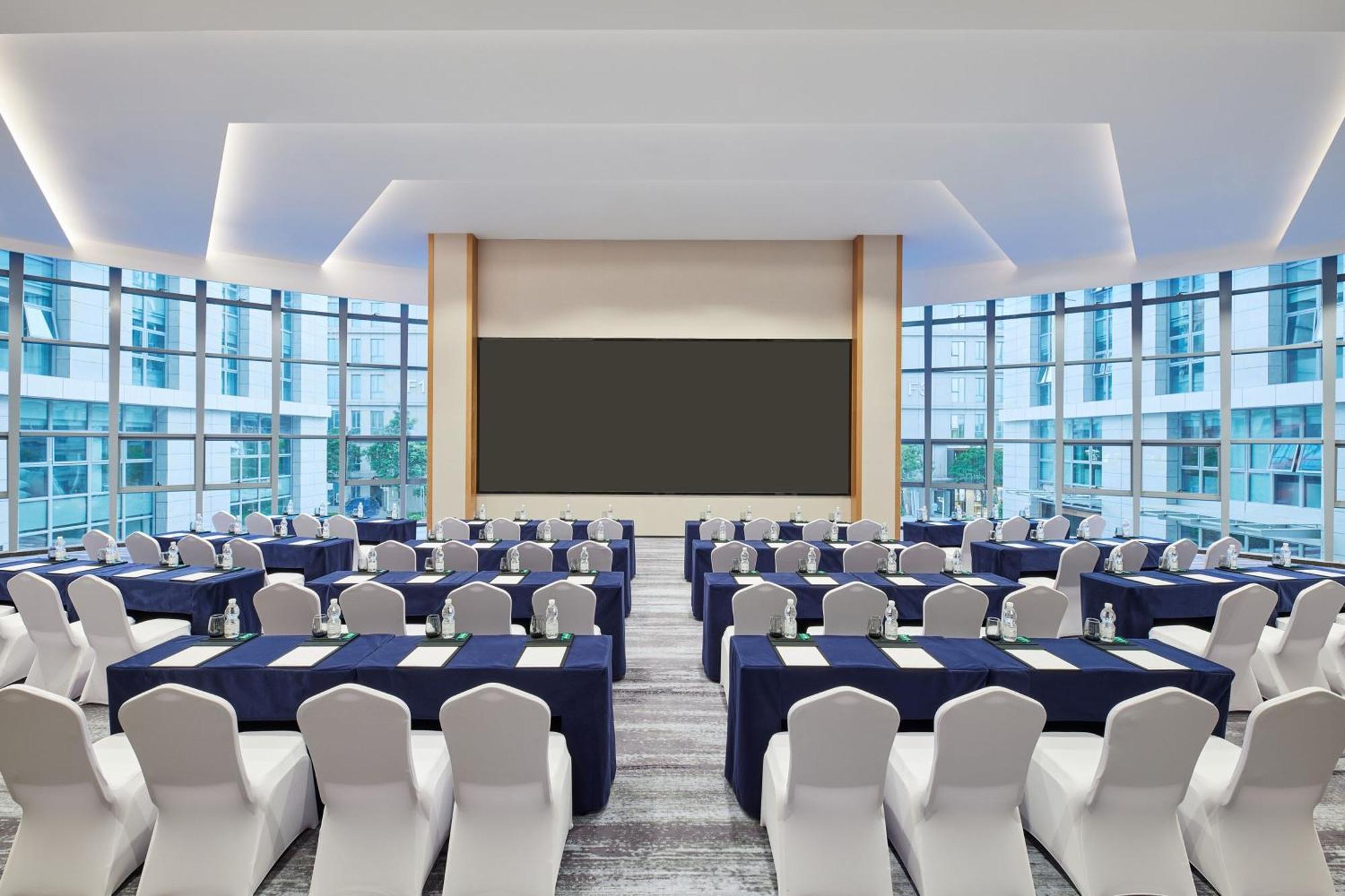 Fairfield By Marriott Guangzhou Konggang Hotel Exterior photo